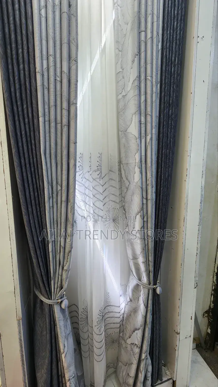 Attractive Curtains Per Finished Metre