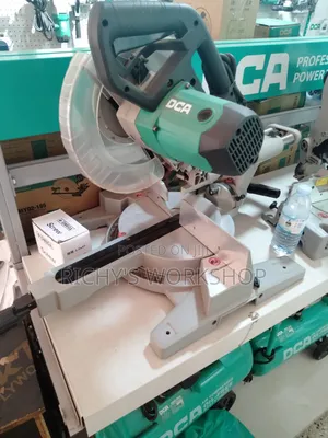 Sliding Mitre Saw