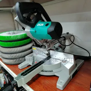 Sliding Mitre Saw