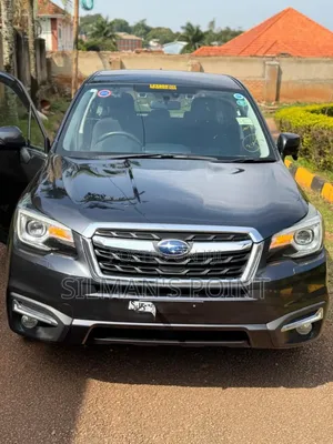 Photo - Subaru Forester 2.5i Limited AWD 2016 Black