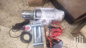 Car Winch. For Heavy Duty 4x4