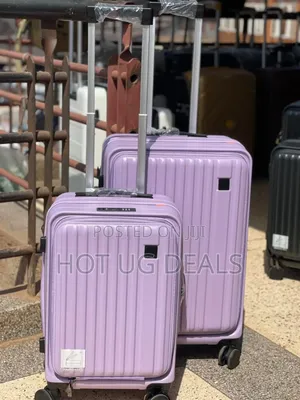 Set Of Two Crown Business Travel Suitcases - Multicolor