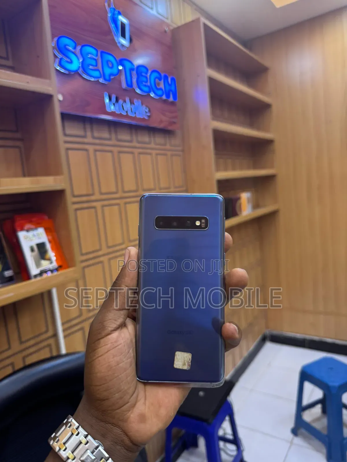 New Samsung Galaxy S10 128 GB Blue