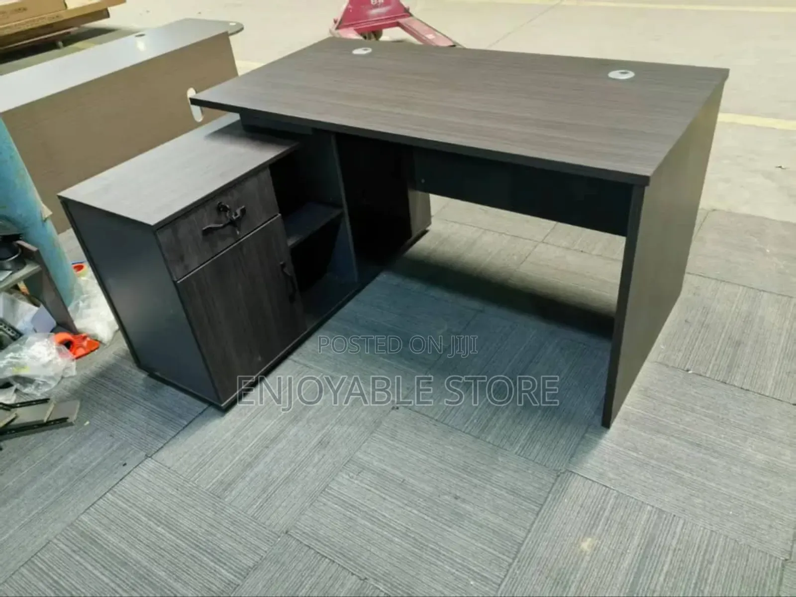 Executive Office Desks 1.4mtrs