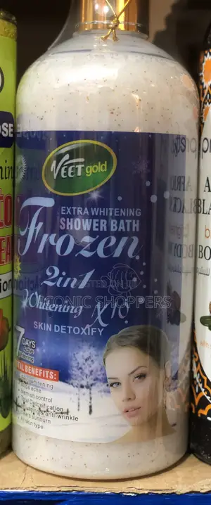 Photo - Extra Whitening Shower Bath, Also Known as Veet Gold Frozen