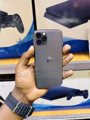Photo - Apple iPhone 11 Pro 64 GB Black