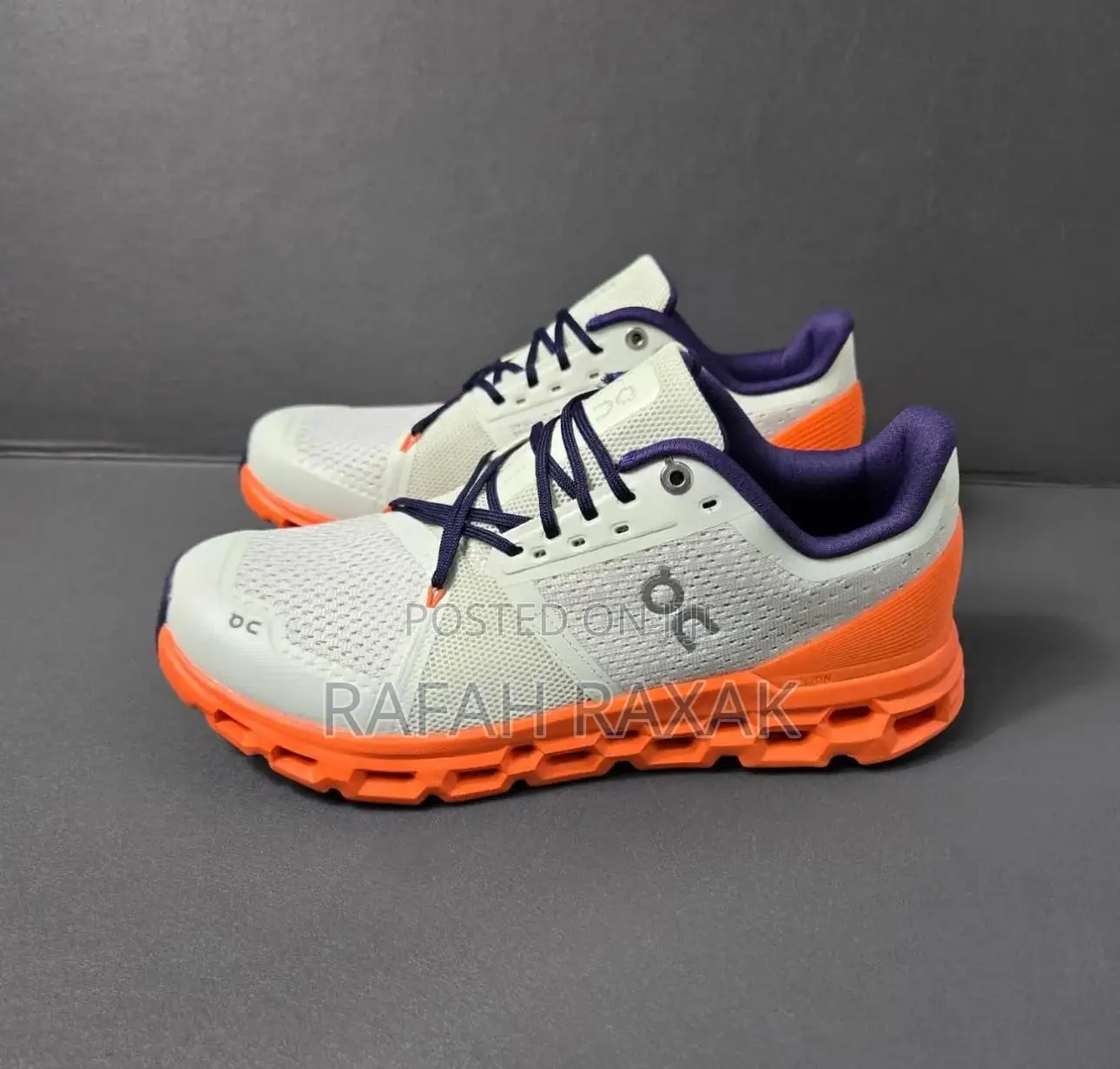 Men’S Cream/Orange On-running Cloudstratus Runners Sneakers