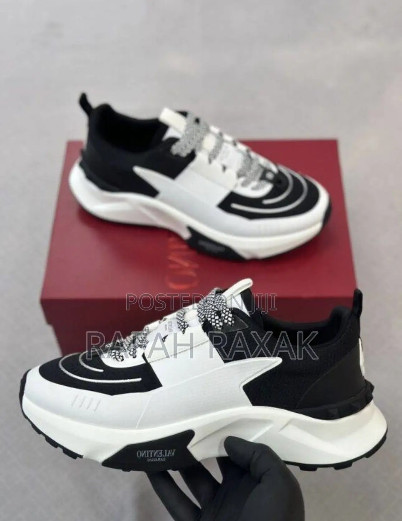 Men’S Black/White Valentino Garavani Luxury Sneakers