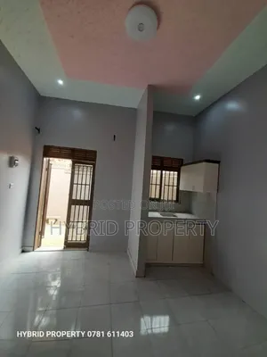 3bdrm Apartment in Kasubi~Kawaala Along, Rubaga for sale