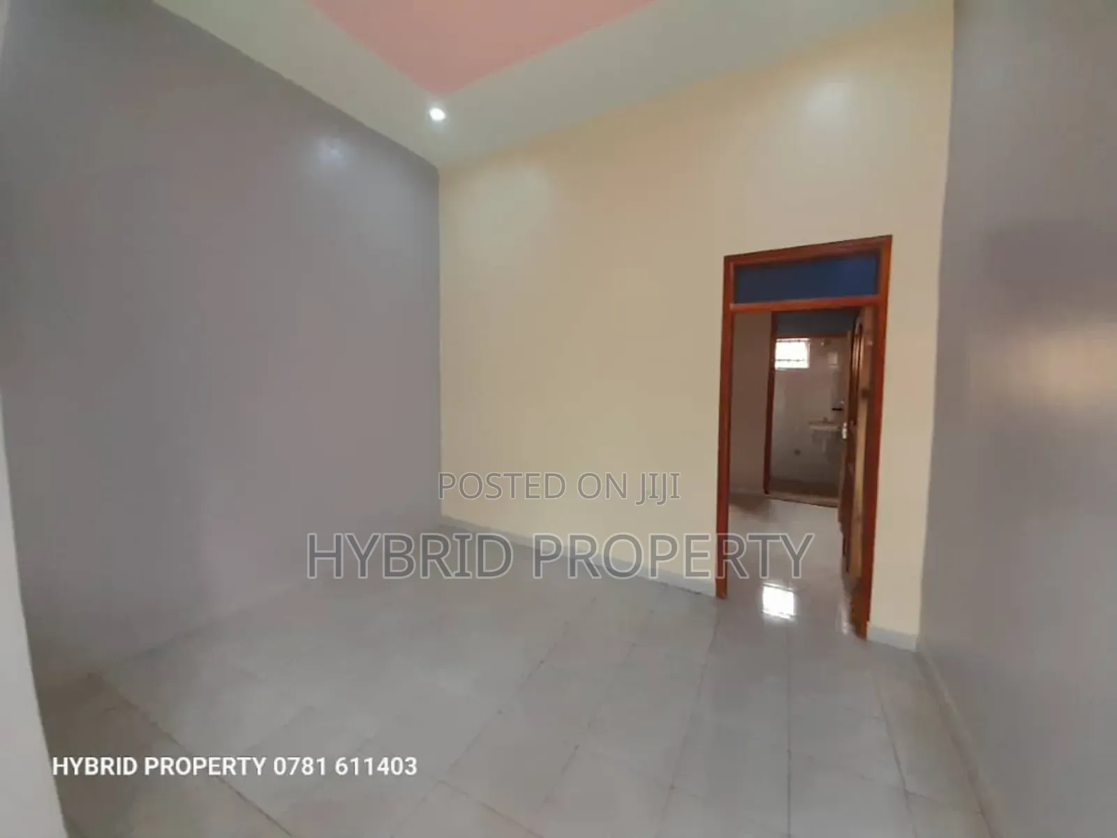 3bdrm Apartment in Kasubi~Kawaala Along, Rubaga for sale