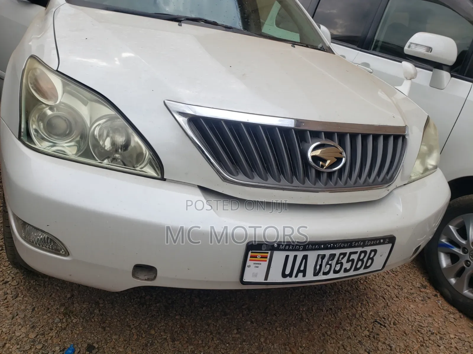 Toyota Harrier 2.4 2011 White