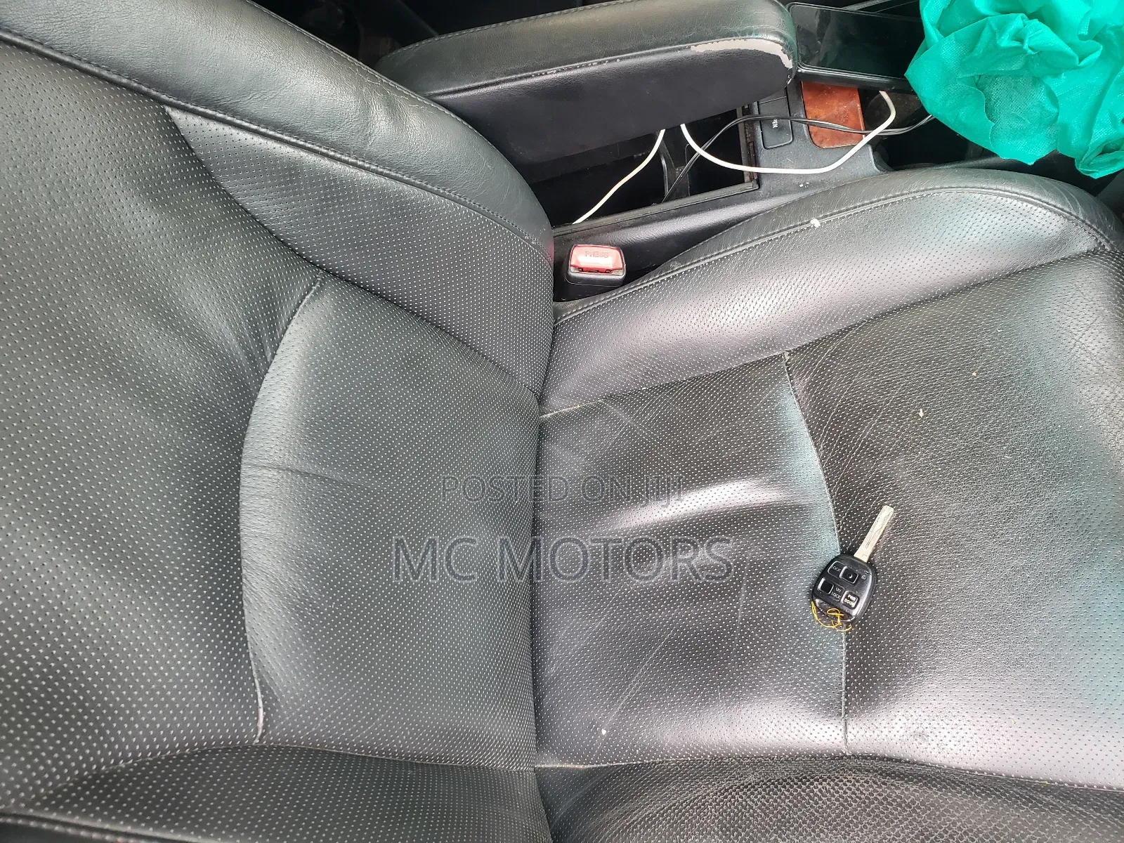 Toyota Harrier 2.4 2011 White