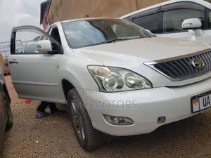 Toyota Harrier 2.4 2011 White