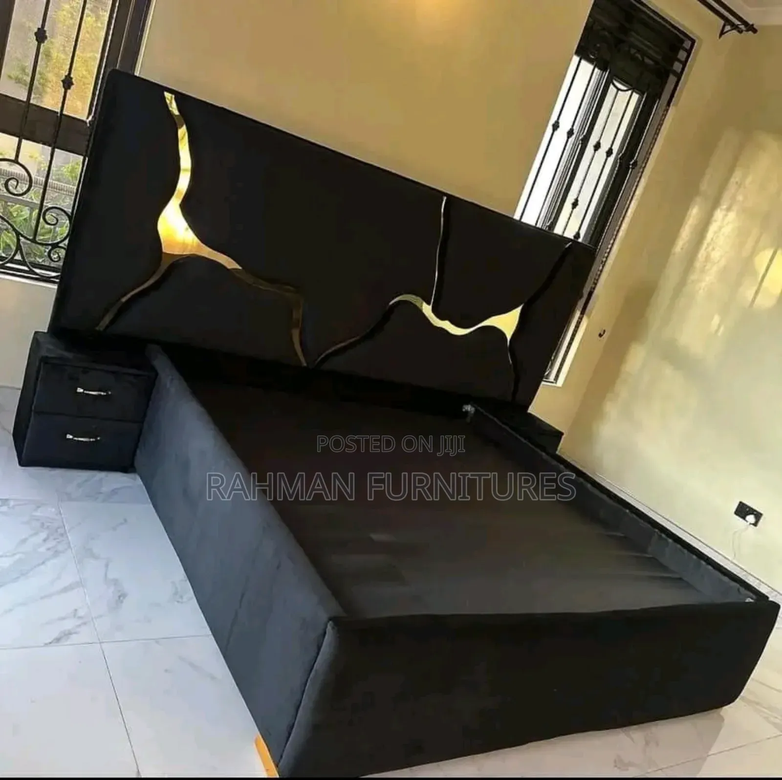 Five by Six Bef Bed Black With Bed Sides