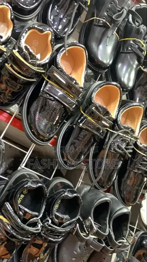 Photo - Boy's Back to School Shoes-Black