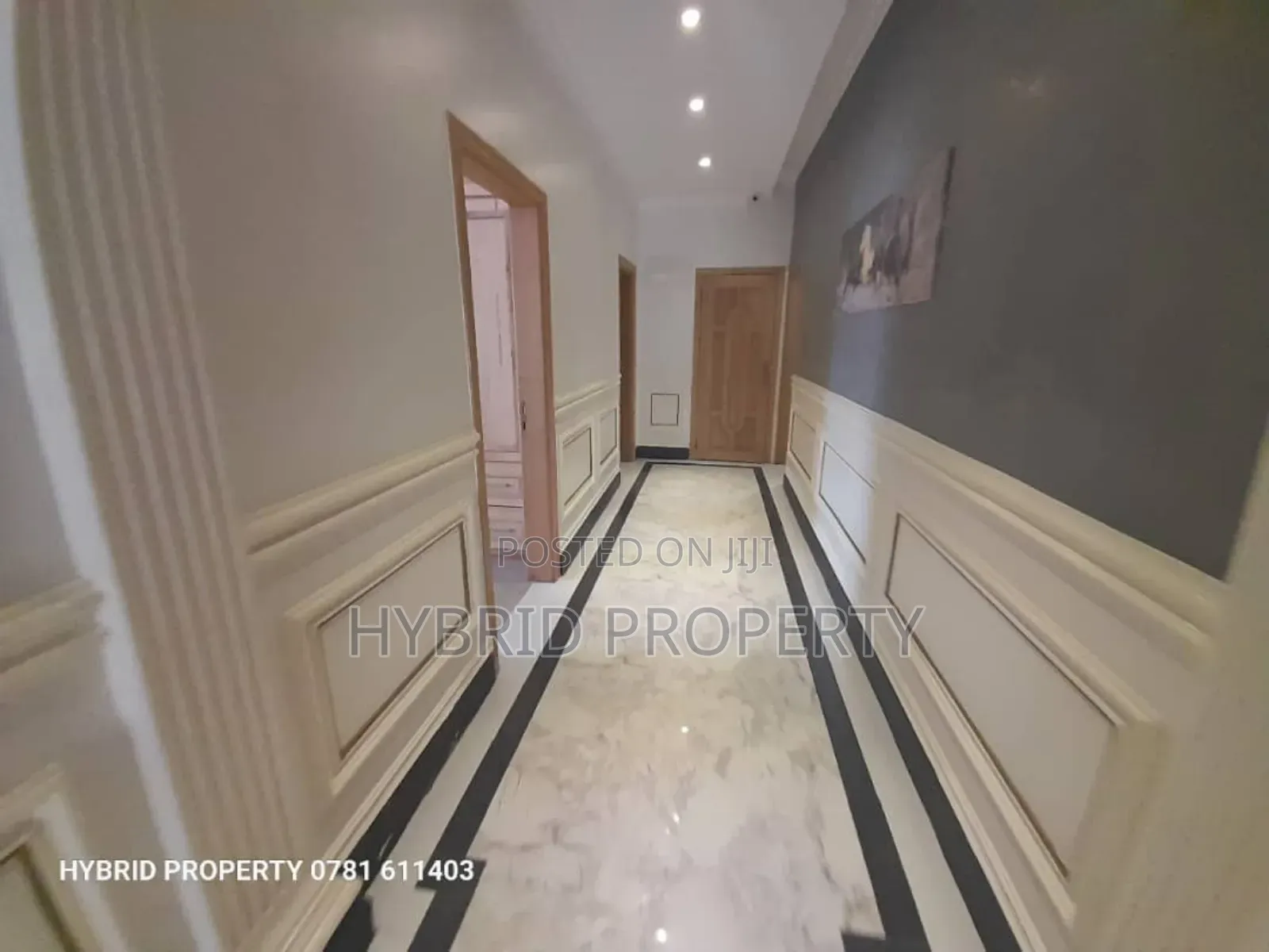 Furnished 4bdrm Penthouse in Nansana Along Hoima for sale