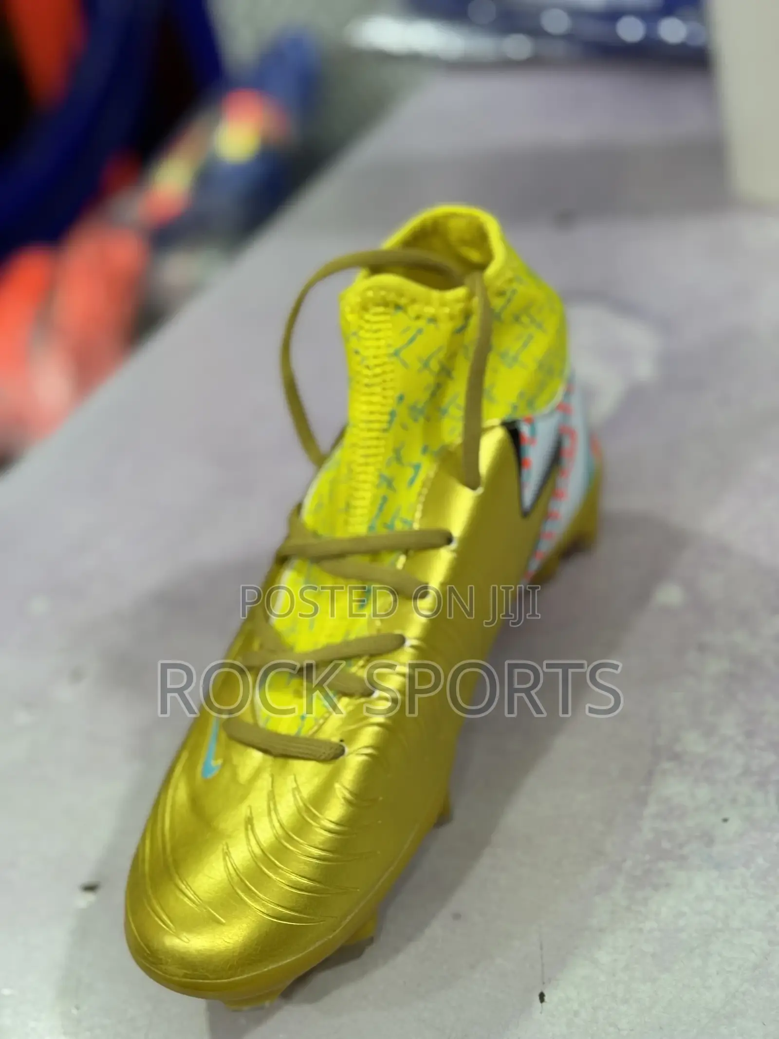 Football Shoes (Kids 36-40)