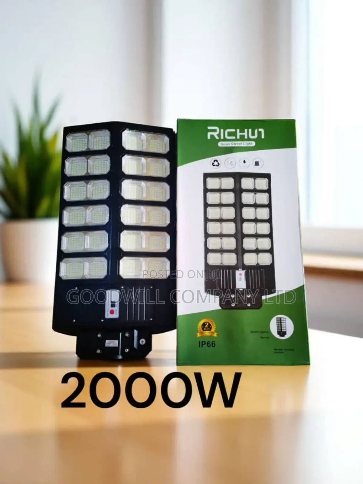 2000w Richui Solar Street Light With Lithium Battery