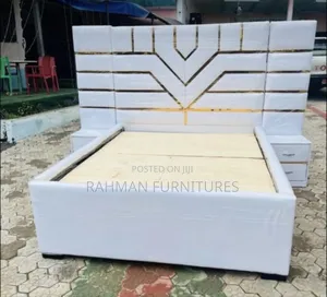 Five by Six Bed v Shape With Drawers