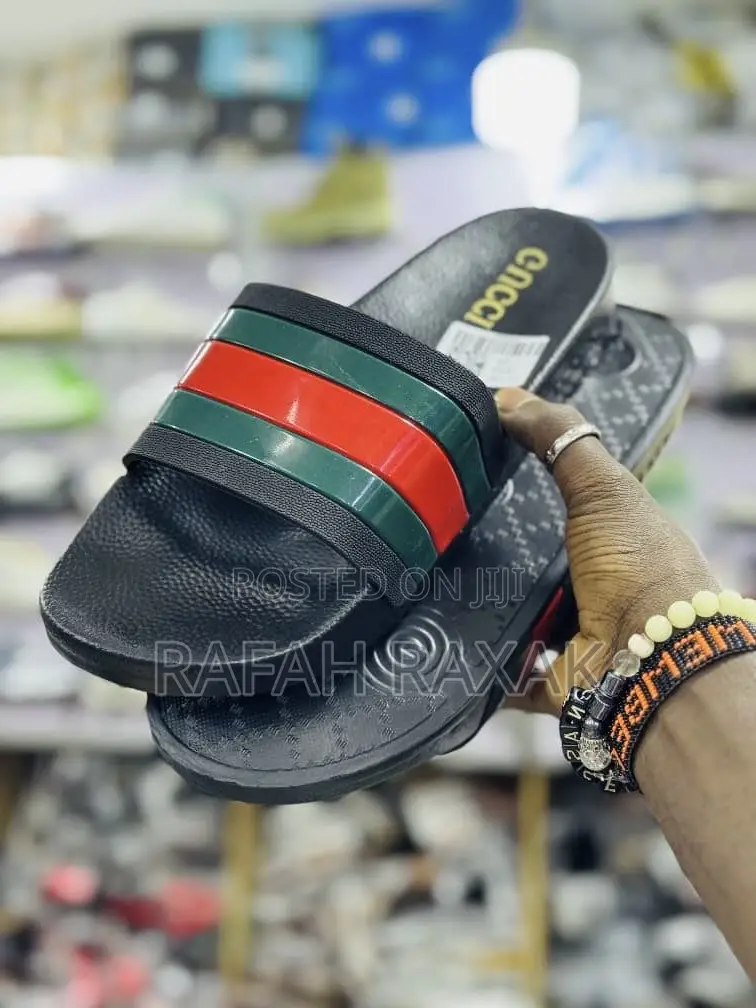 Men’S Classic Gucci Push In Sandals