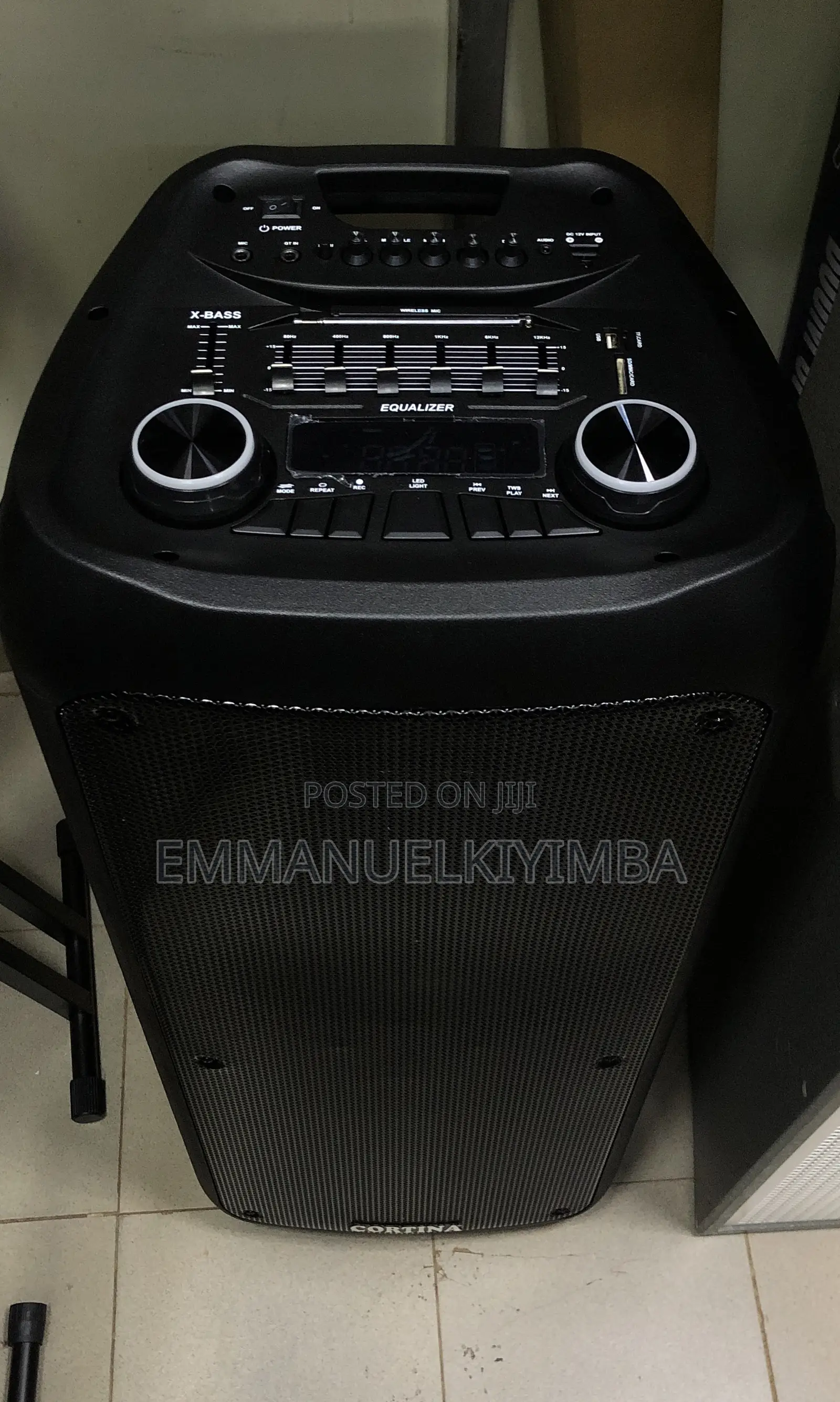 Rechargable 12inch Speaker With Karaoke