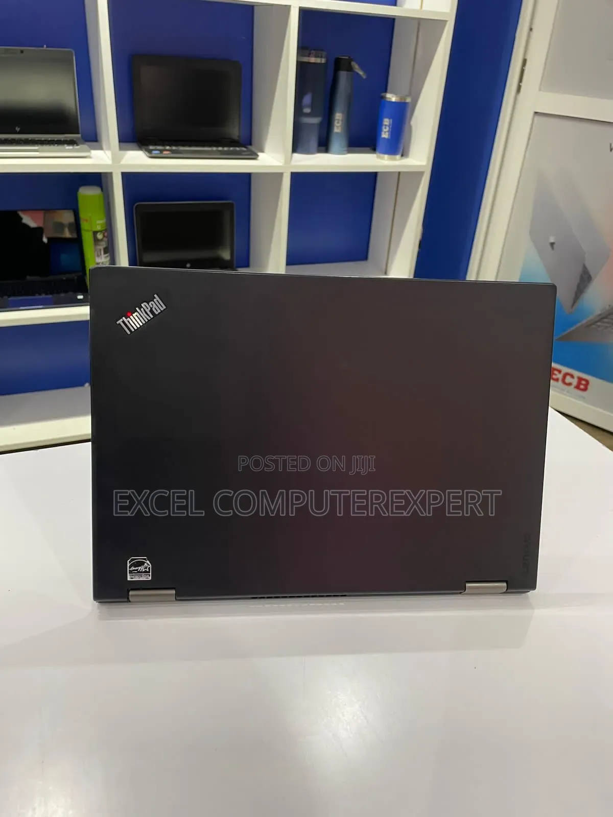 New Laptop Lenovo Yoga 260 8GB Intel Core I7 SSD 256GB