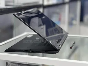 New Laptop Lenovo Yoga 260 8GB Intel Core I7 SSD 256GB