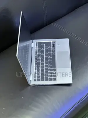 Laptop HP EliteBook 830 G7 16GB Intel Core I5 SSD 256GB