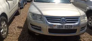 Volkswagen Touareg 3.0 V6 TDi Automatic 2008 Gold