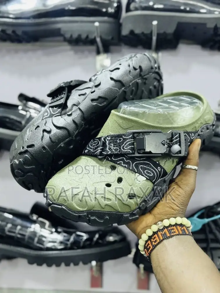 Original Green/Black Terrain Atlas Mtn Crocs