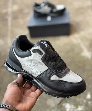 Original Men’S Classic Louis Vuitton Run Away Luxury Sneaker