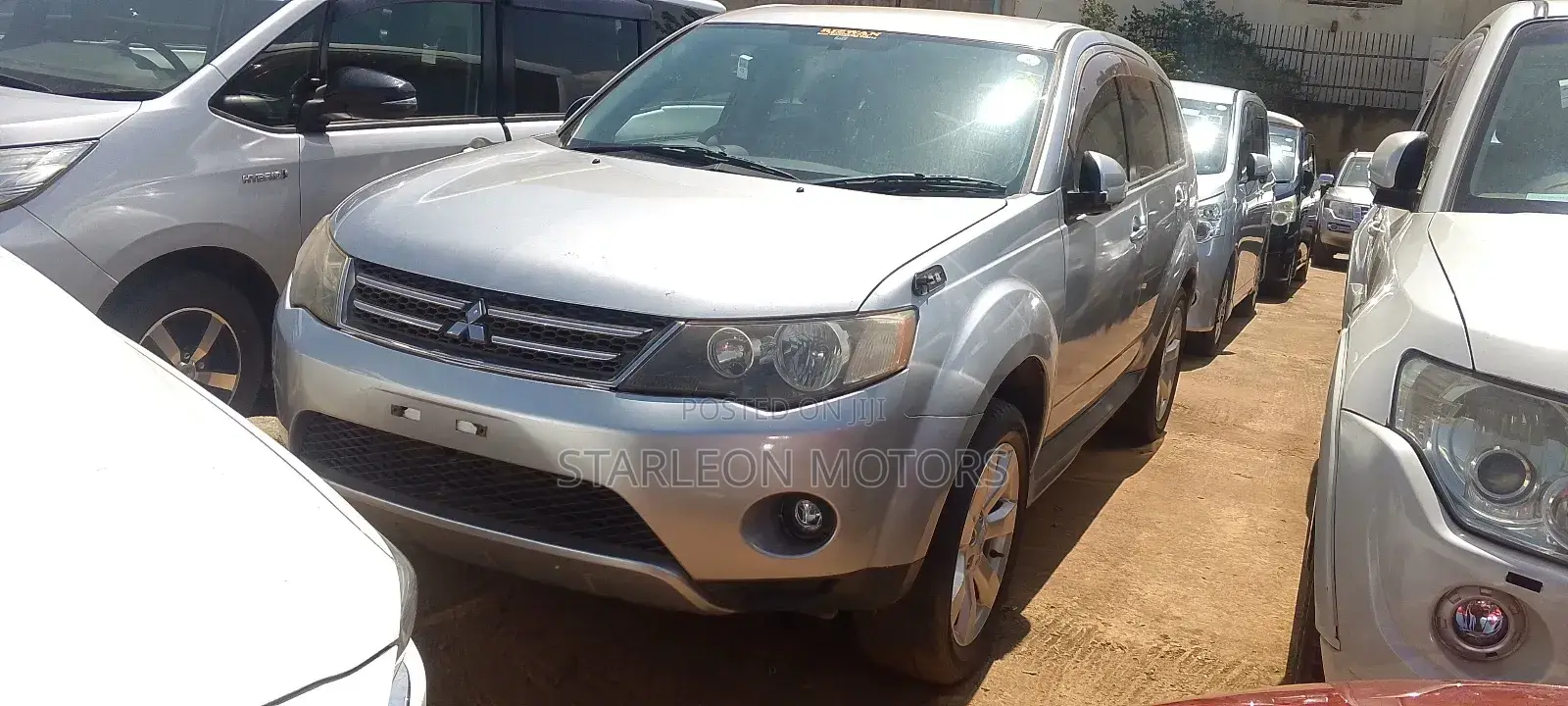 Mitsubishi Outlander 2014 Silver