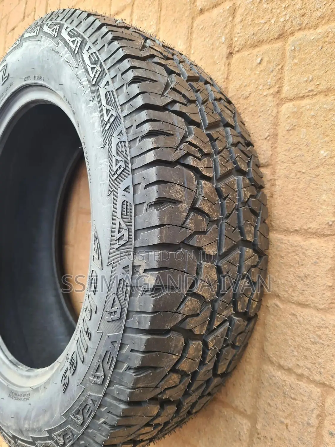 255/60r18 Desert Hawk All Terrain