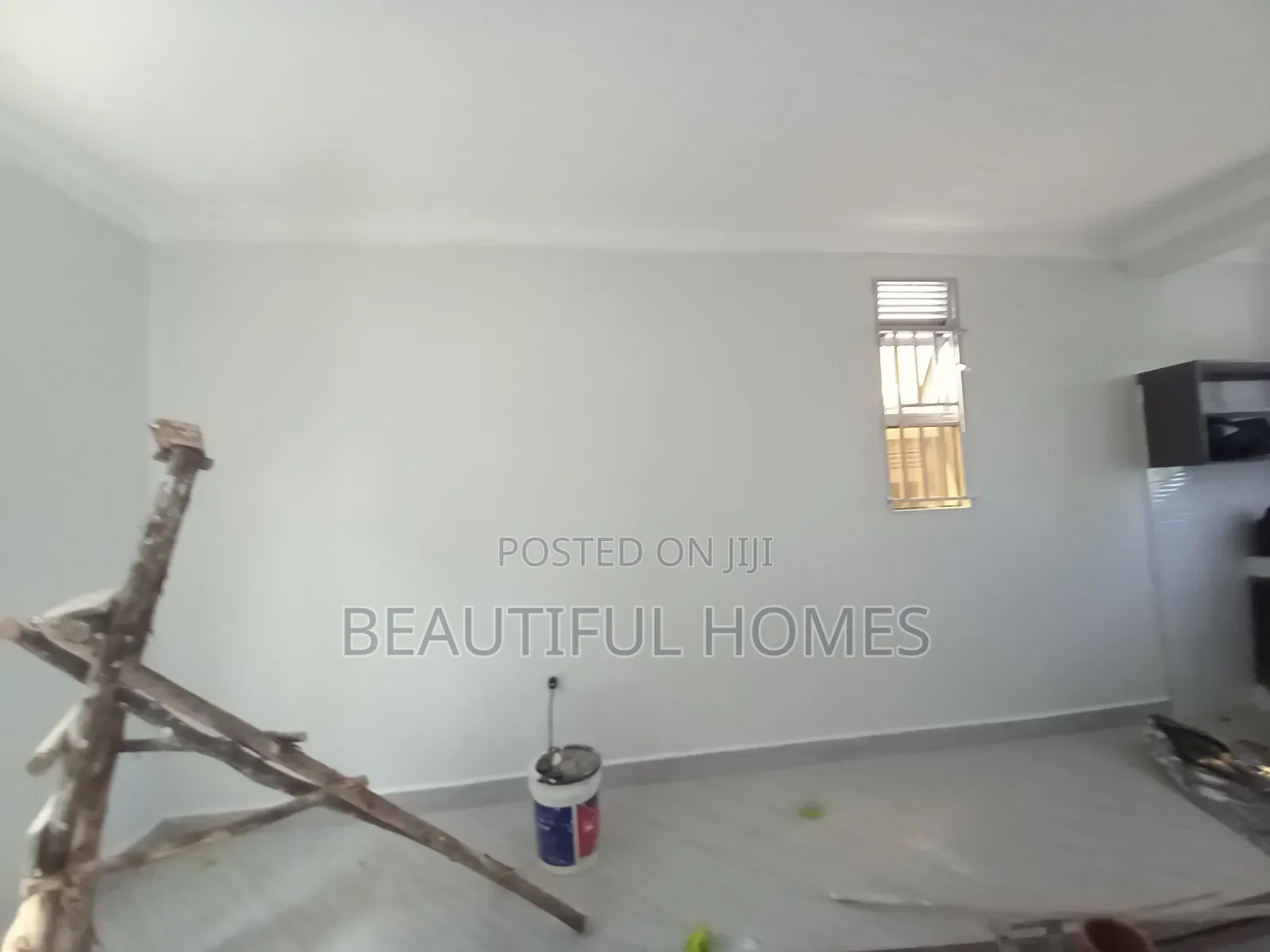 Furnished 1bdrm Block of Flats in Kira for sale