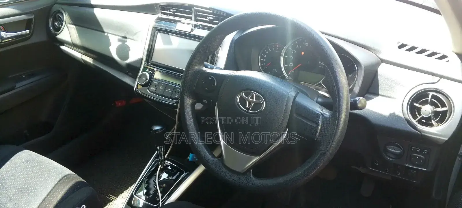 Toyota Corolla Fielder 1.5 Petrol AWD 2015 Silver
