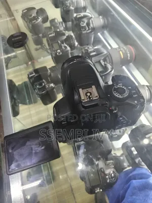 Canon Eos 650d Photo and Video Camera.
