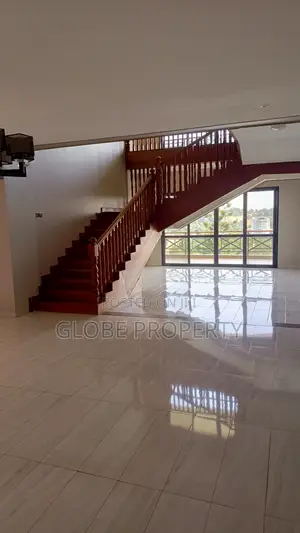 6bdrm Penthouse in Kololo, Central Division for rent