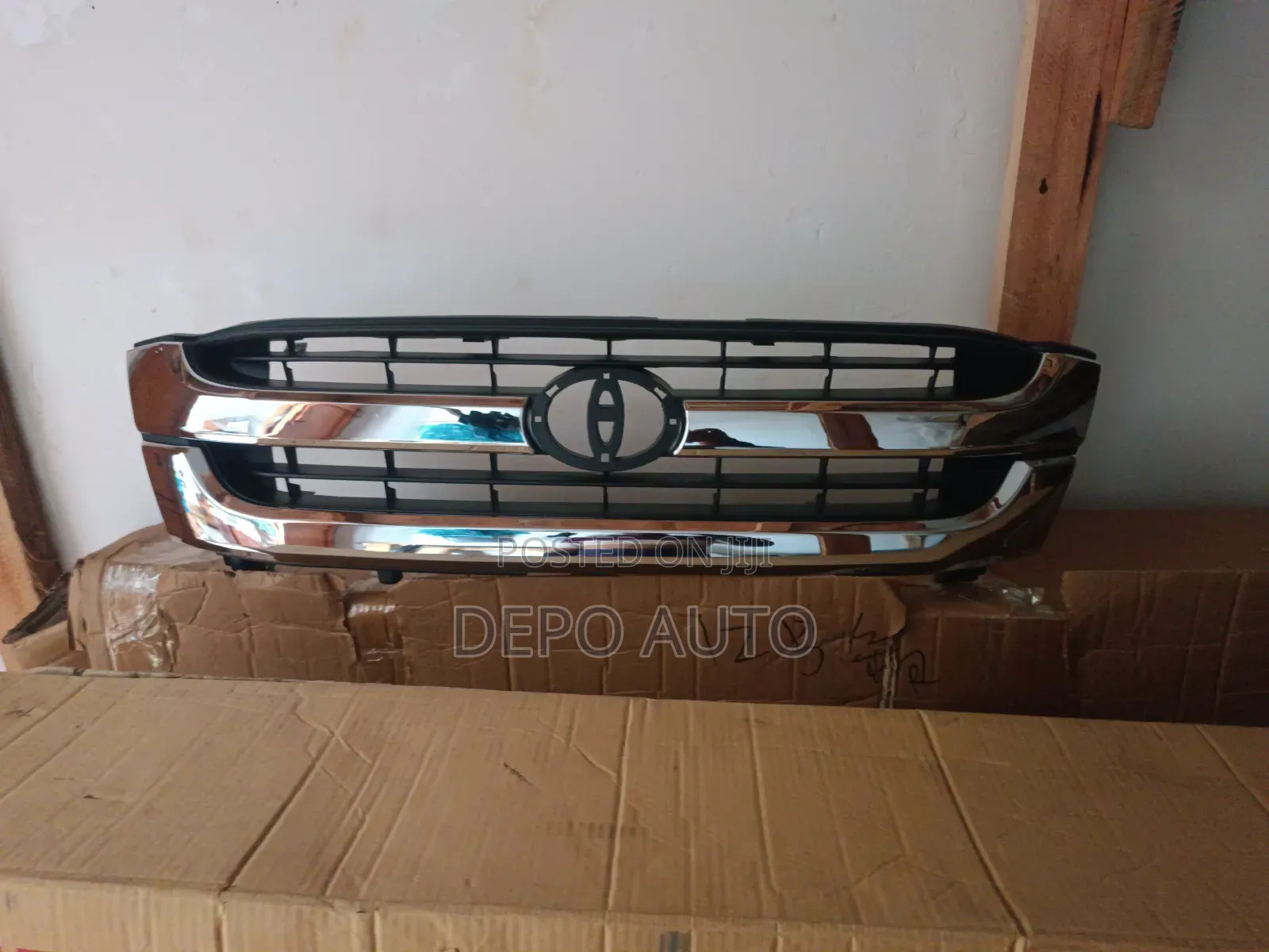 Hilux 2004 167 Grille