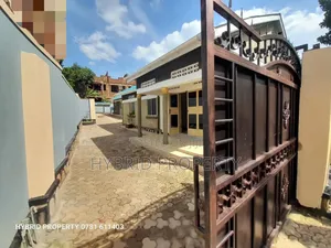 4bdrm House in Kayunga~Senge Wakiso for sale