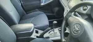 Toyota RAV4 3.5 2010 Gold