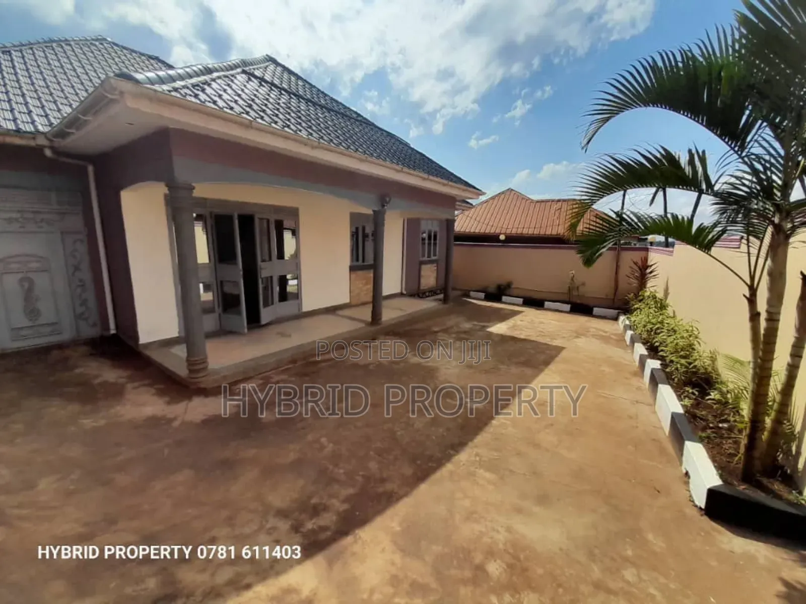 3bdrm House in Kikookiro~Wakiso for sale