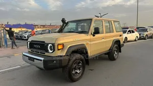 Photo - Toyota Land Cruiser 2024 Beige