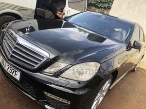 Mercedes-Benz E250 2012