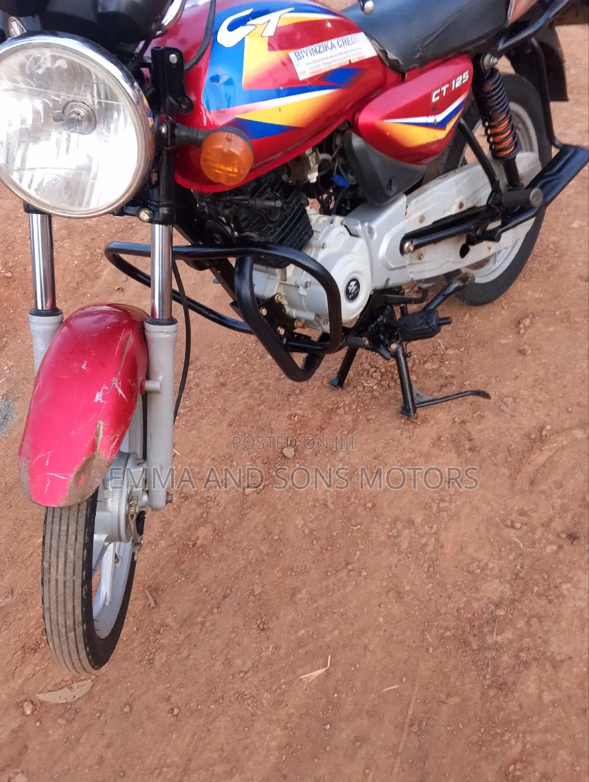 Bajaj Boxer 125 2022 Red