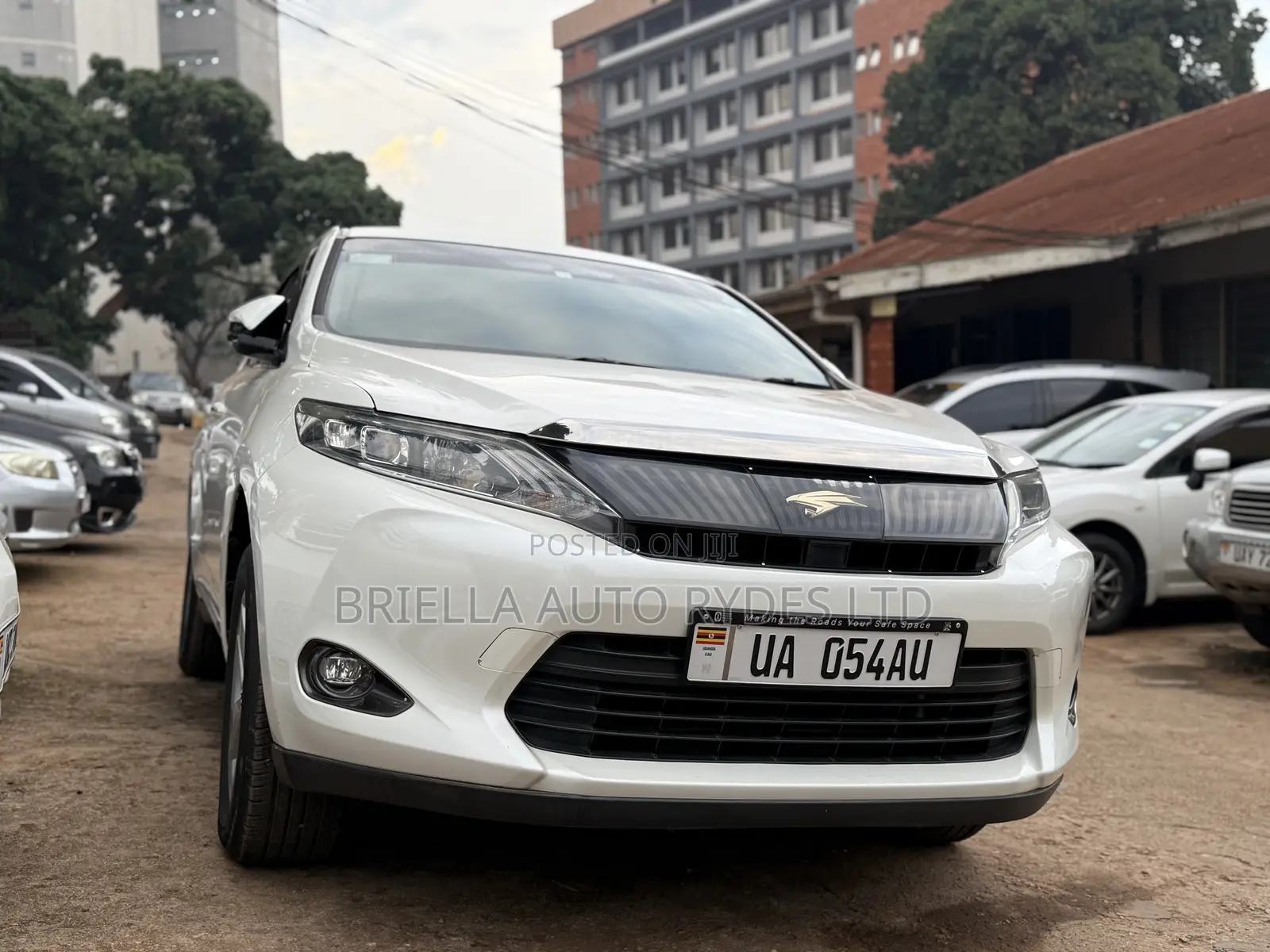 Toyota Harrier 2016 White