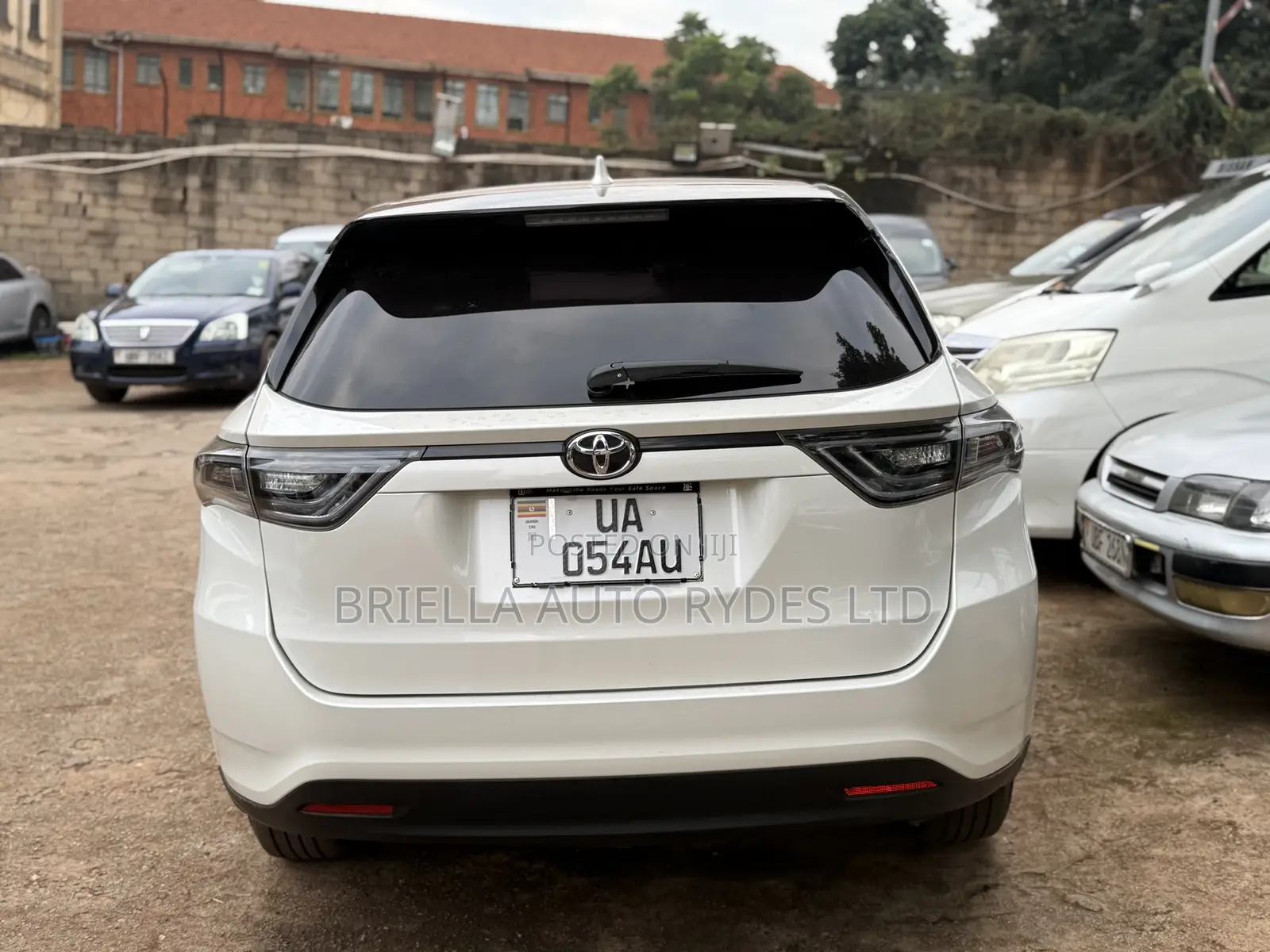 Toyota Harrier 2016 White
