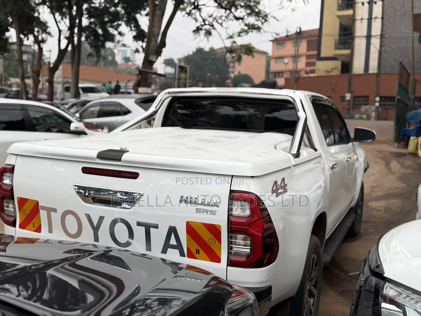 Toyota Land Cruiser Prado 2017 White
