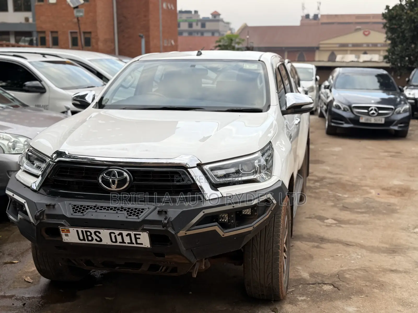Toyota Land Cruiser Prado 2017 White