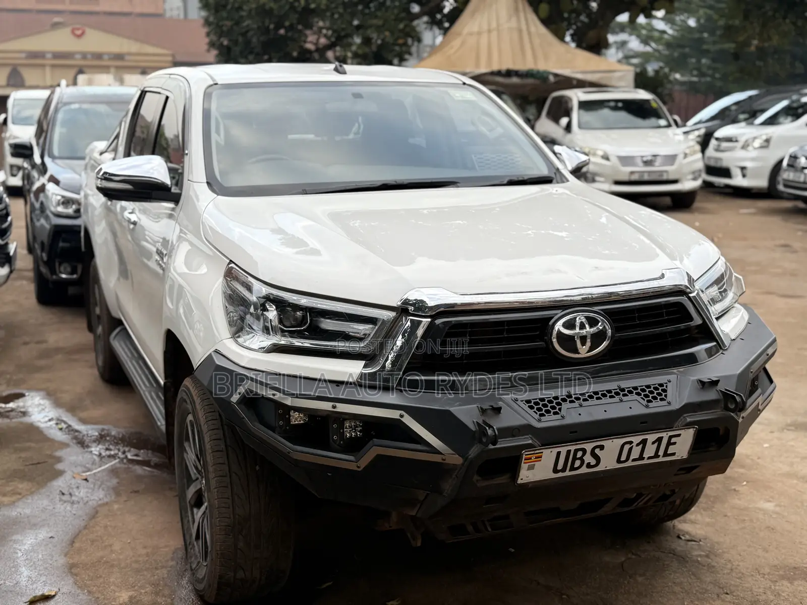 Toyota Land Cruiser Prado 2017 White