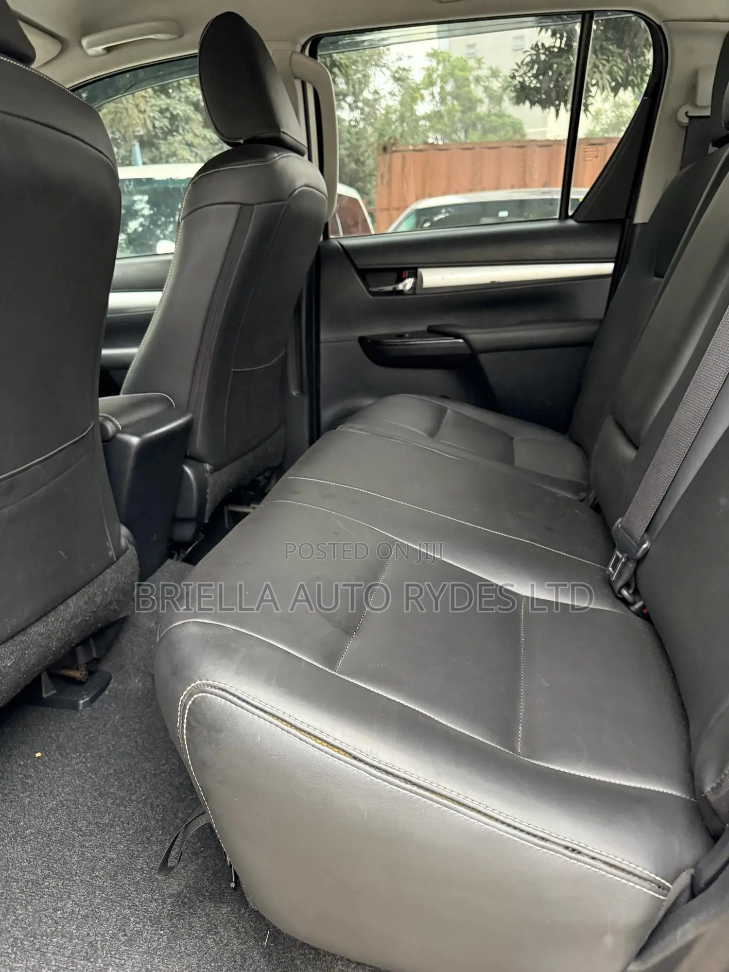Toyota Land Cruiser Prado 2017 White